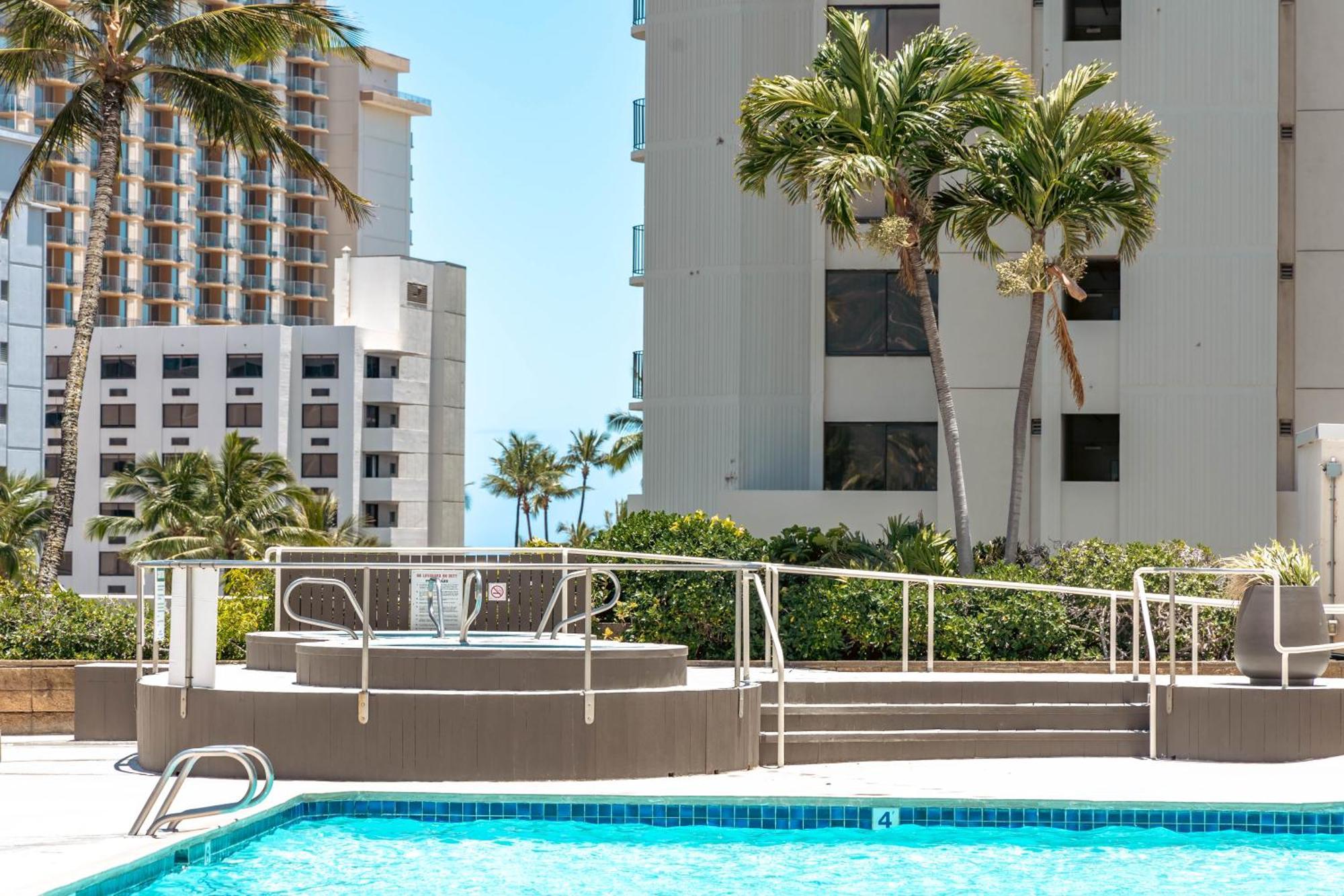 Renovated Ocean View Suite, Near Beach, Free Parking Гонолулу Экстерьер фото
